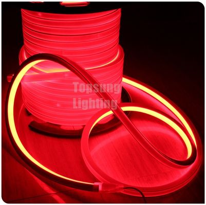 Vente à chaud longue durée de vie 24V couleur rouge carré LED néon flexible corde lumière ip67