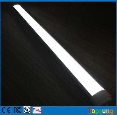 Lumière LED étanche à l'eau ip65 5 pieds à trois éclairage 2835smd lumière linéaire à LED topsung
