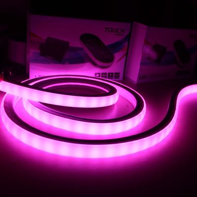 Décoratif imperméable à l'eau 24V LED RGB flexible bande de néon tube flexible corde Lumière carré 17x17mm
