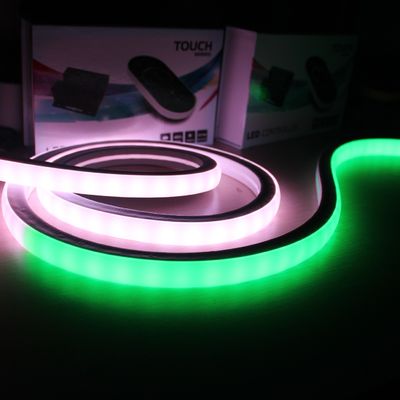Vue supérieure carré dmx LED néon tube flexible 17x17mm 5050 smd numérique RVB pourchasser néon-flex